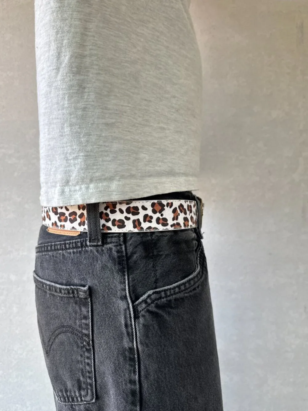 White Mini Leopard Antique Buckle Belt